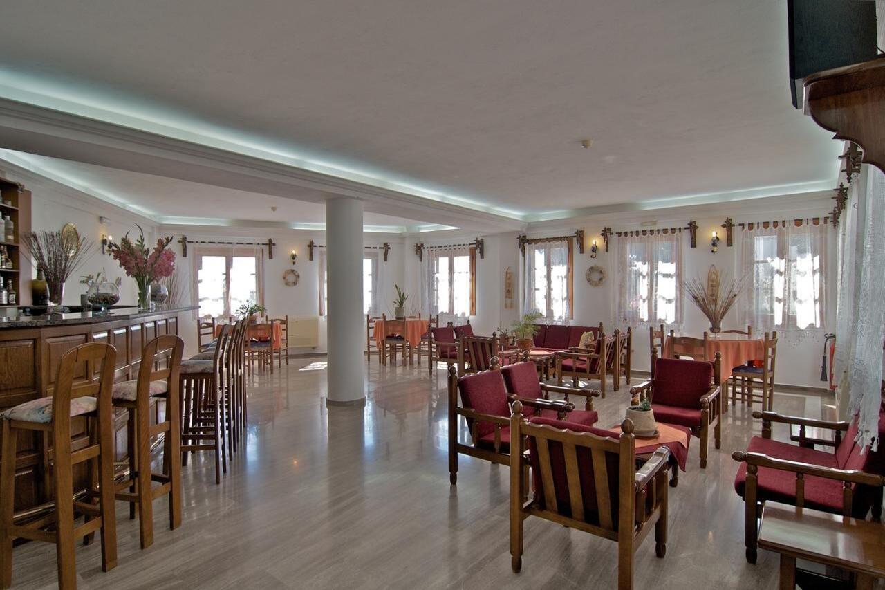 Alex Hotel Tourlos Extérieur photo